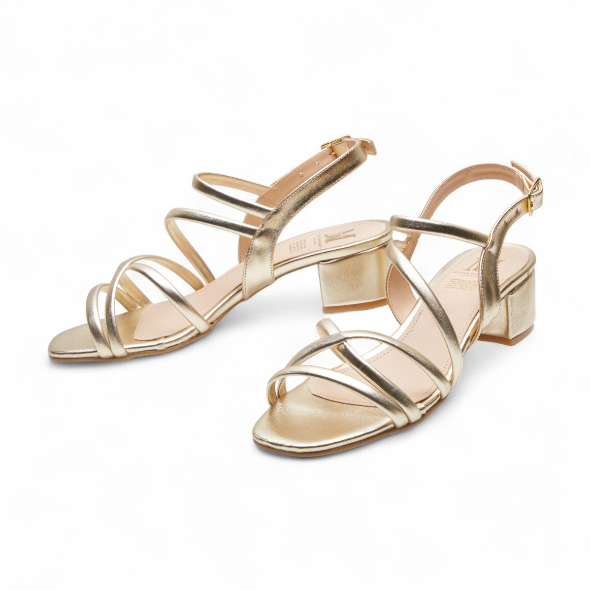 Tacones bajos formales para mujer con tiras elegantes, tacón de 3 cm material charol color dorado dv2925