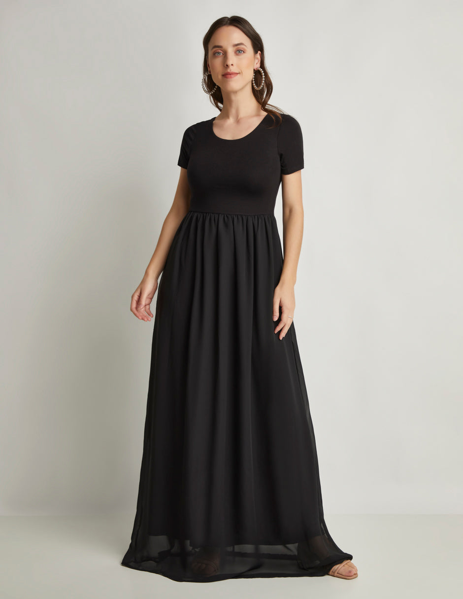 Vestido Negro Largo con Blusa de Punto y Falda Circular de Chifón