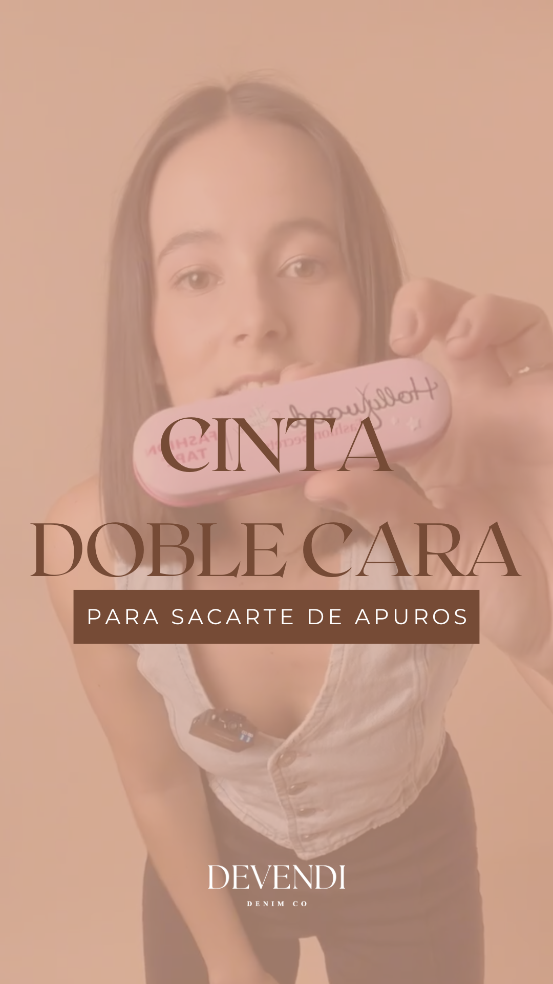 La cinta doble cara puede ser tu mejor aliada en moda