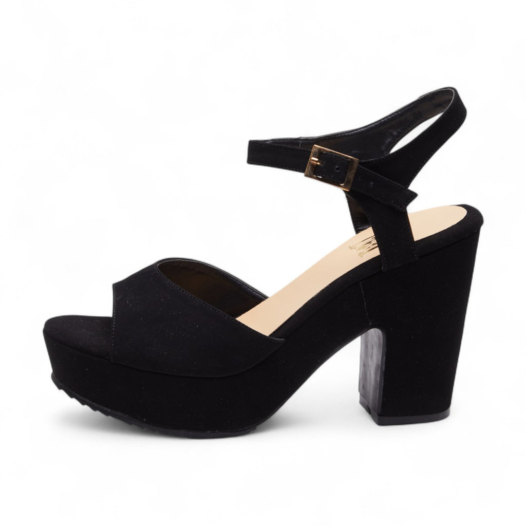 Zapatilla de plataforma negro modelo O65300