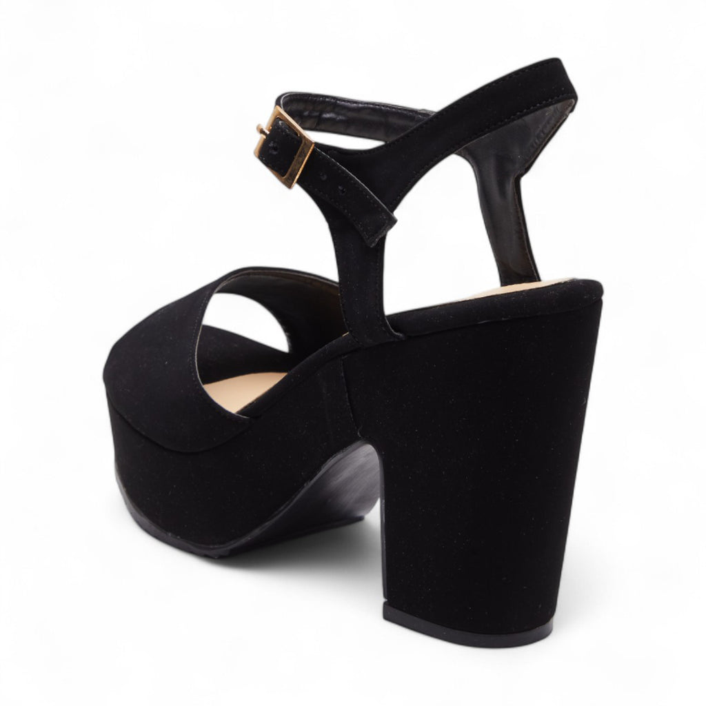 Zapatilla de plataforma negro modelo O65300