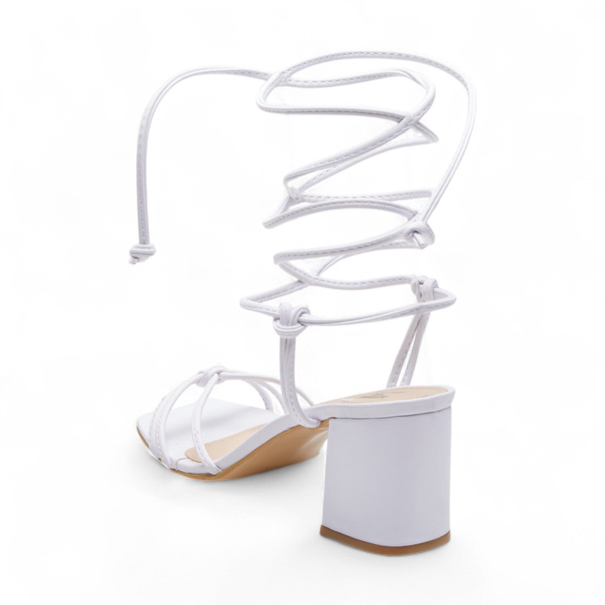 Sandalia de tacón con tiras modelo 114106