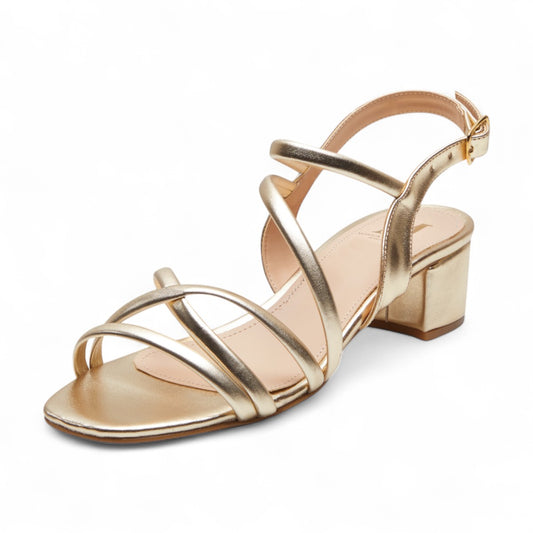 Tacones bajos formales para mujer con tiras elegantes, tacón de 3 cm material charol color dorado dv2925