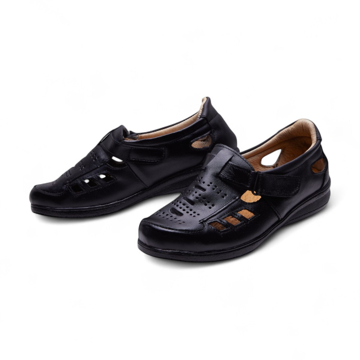 Zapato de piso tipo huarache negro modelo 121112