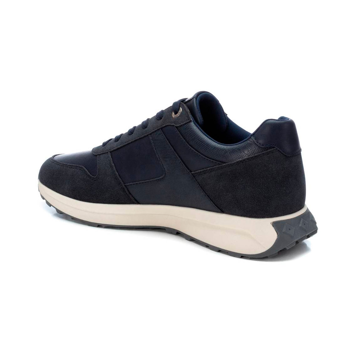 Tenis casuales para hombre color azul marino con diseño español, mezcla de piel y gamuza, suela blanca en contraste y punta redonda dv2925