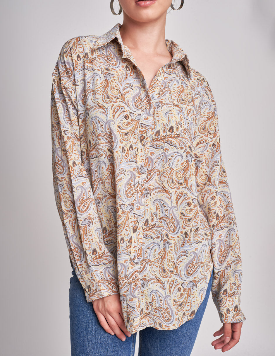 Camisa Estampada: Garigoles en Tela Premium para Elegancia