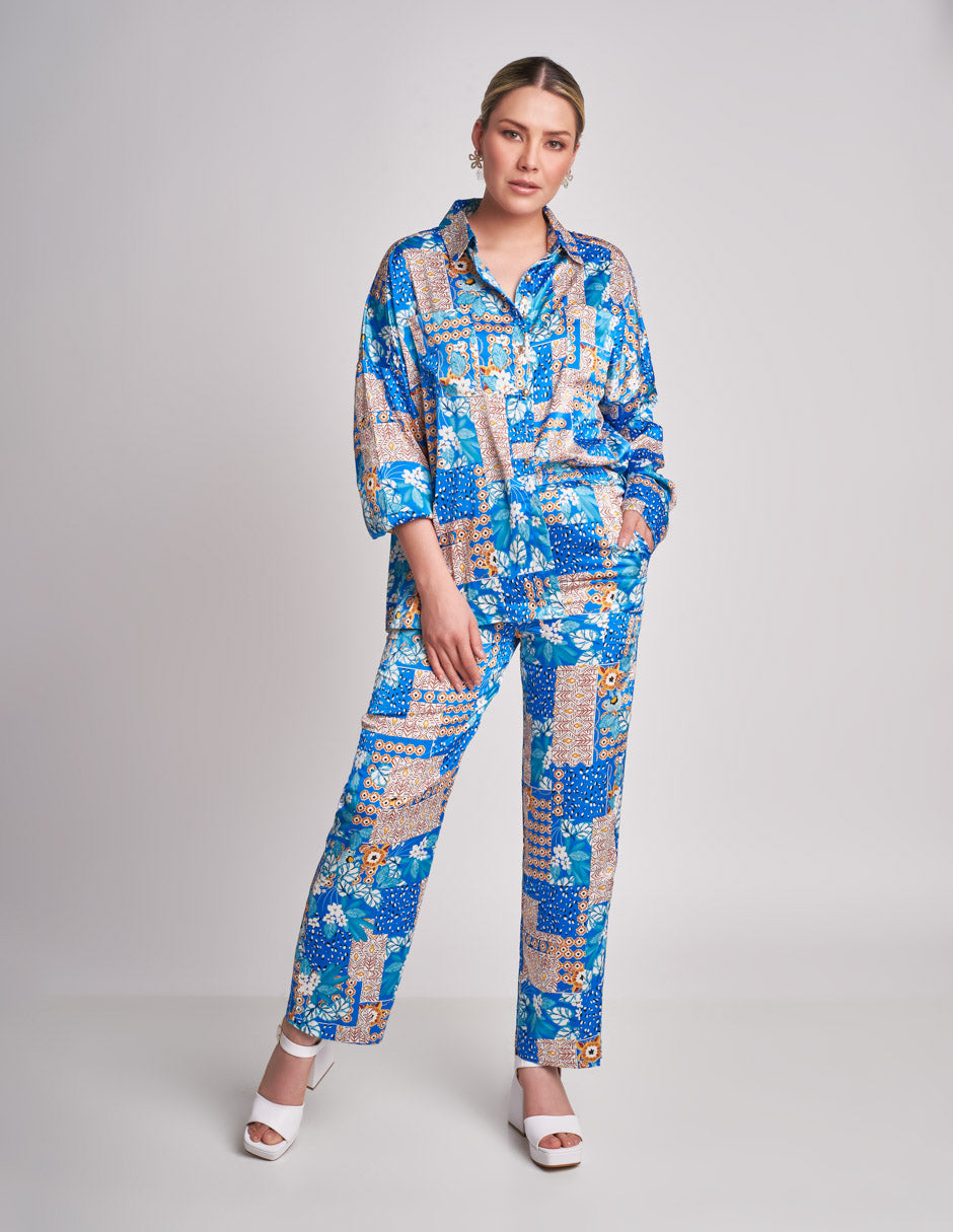 Conjunto de Camisa y Pantalón: Estampado para un Look Versátil