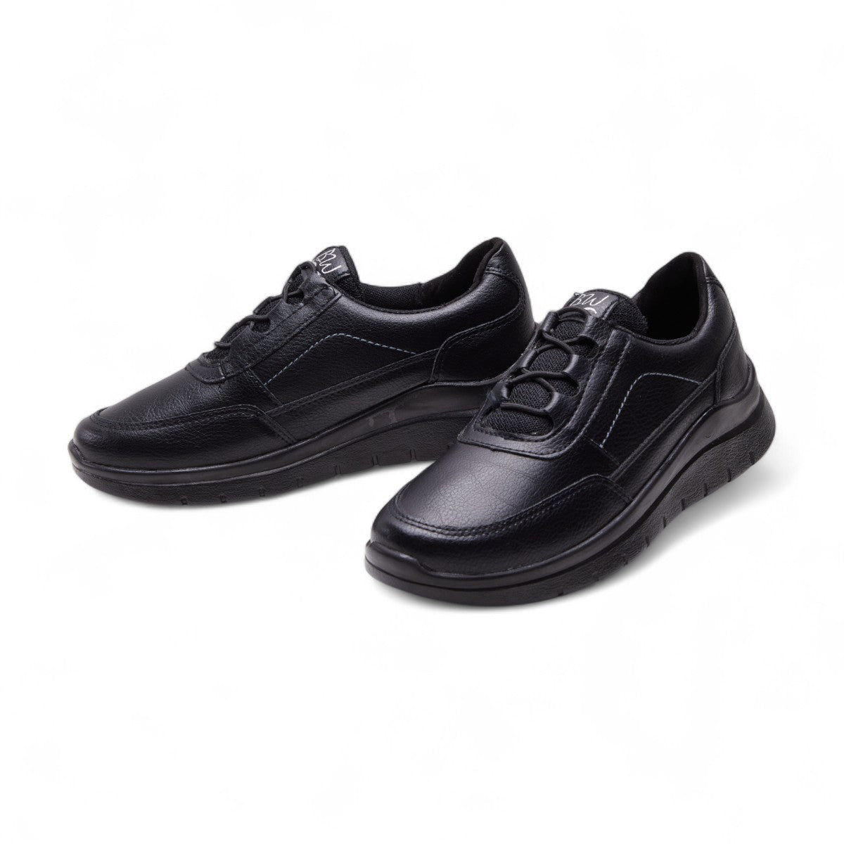 Tenis de tipo piel urbano negros modelo 656111