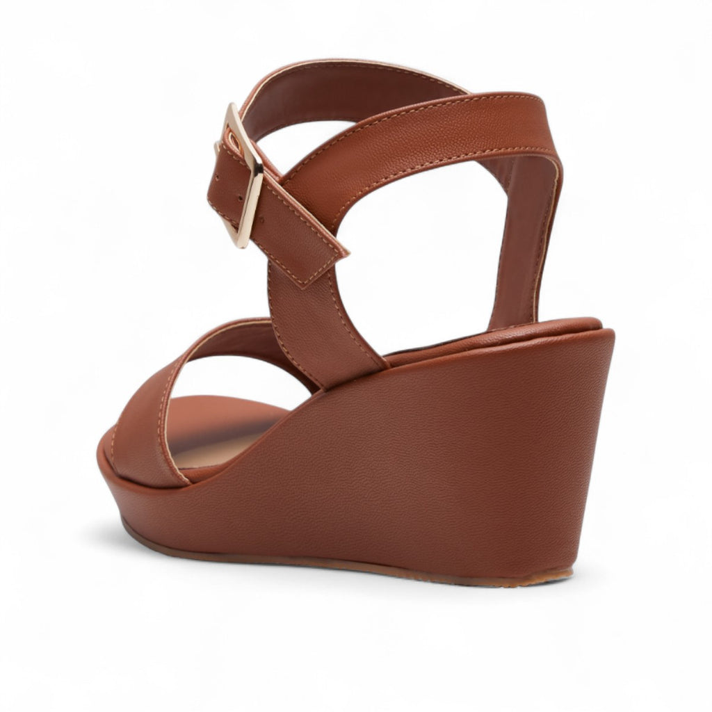 Sandalia de plataforma camel modelo O652042