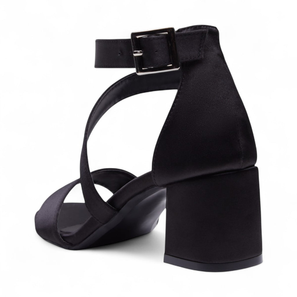 Zapatilla de tacón nuty modelo O6589